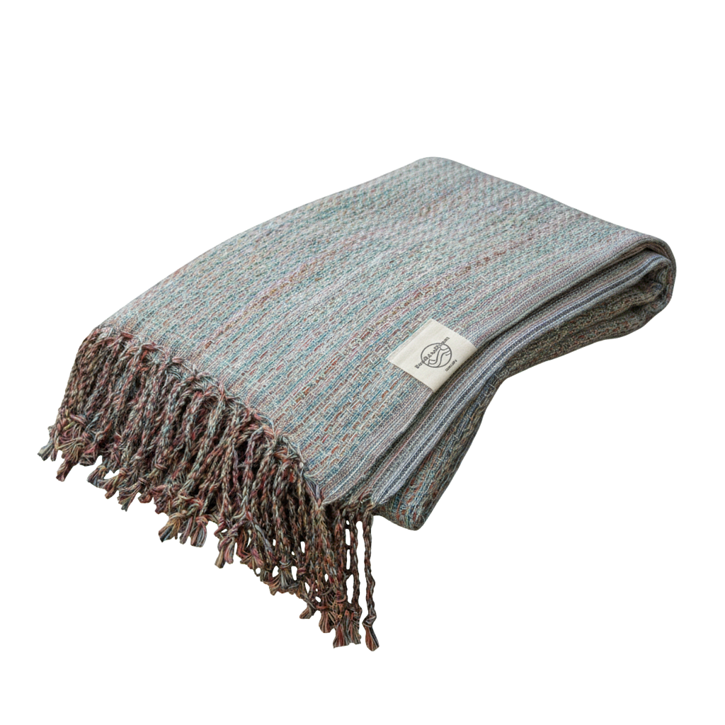 Hammam-Handtuch Ocean aus 100 % Baumwolle von BeachAndSteam, weiches türkisches Badetuch mit blauer Meeresoptik.