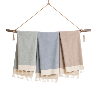 Weiches Hamamtuch Manolia von Samimi, farbenfrohes, leichtes Baumwolltuch mit traditionellen Mustern, ideal für Sauna und Strand.