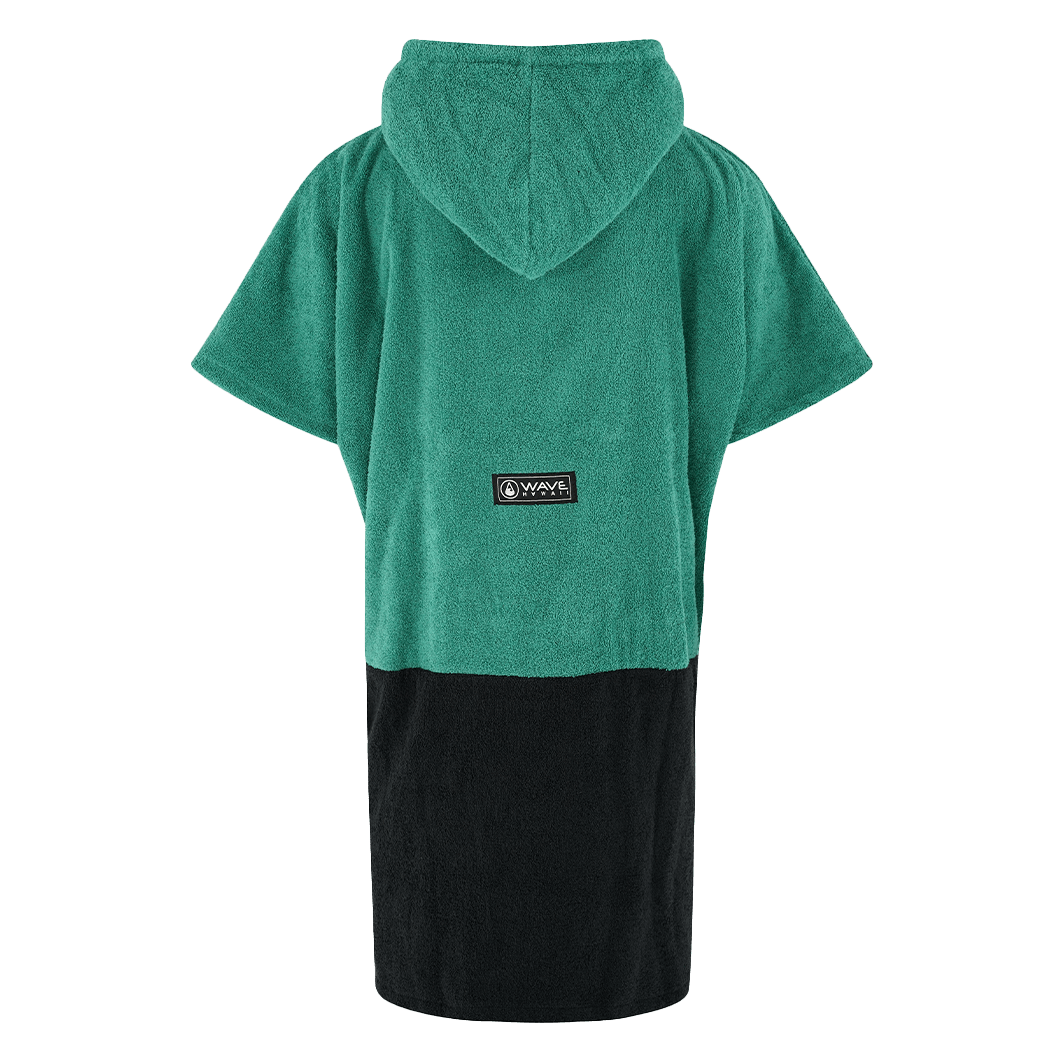Badeponcho WAVE HAWAII FARO aus weichem Material, mit Kapuze und buntem Muster, perfekt für den Strand oder Pool.