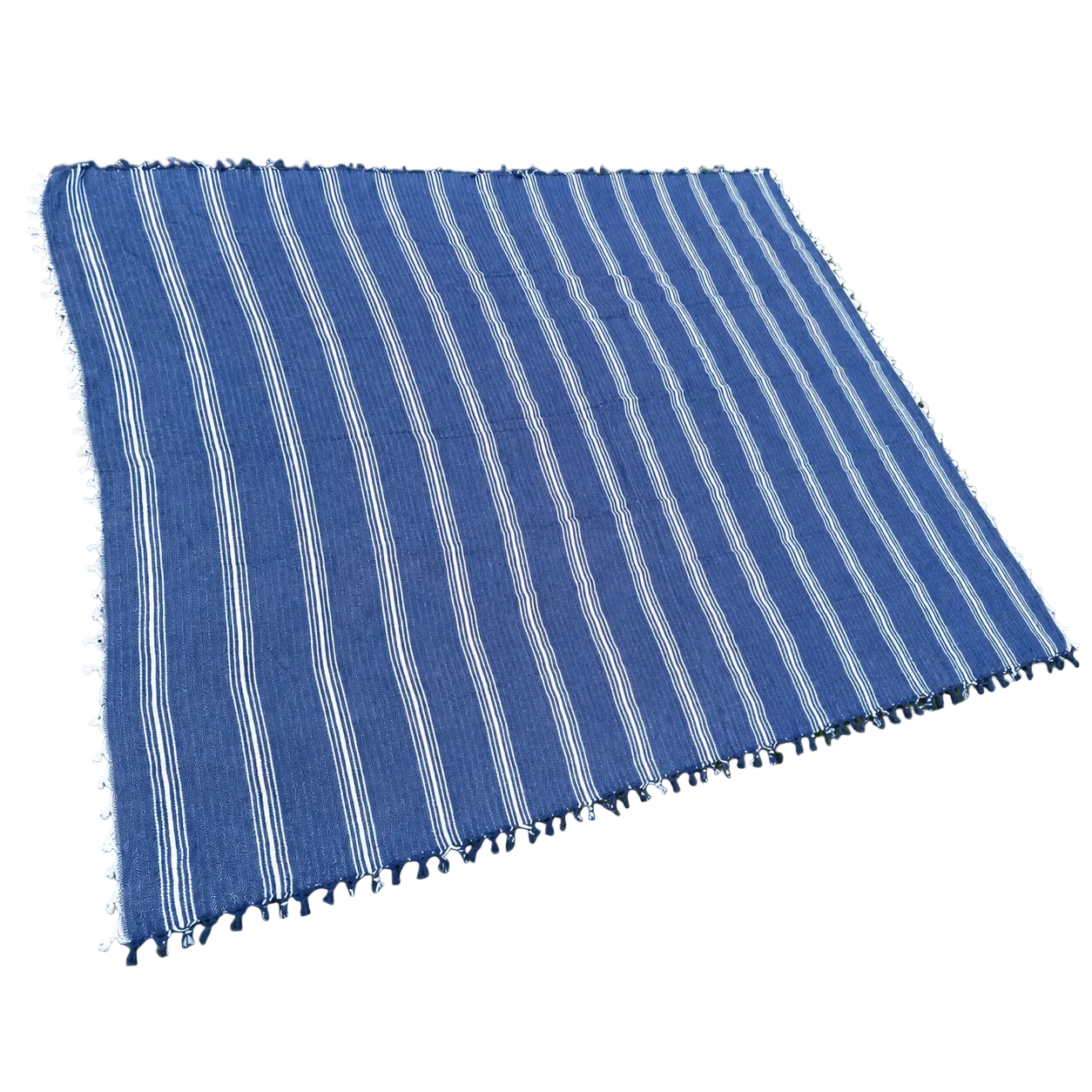 Blaues Coastline XXL Hamamtuch von BeachAndSteam, weiches Strandtuch mit traditionellem Muster zum Entspannen am Strand