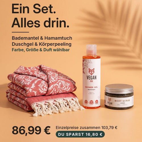Feierabend-Ritual Set: Trimita Barok Bademantel mit Hamamtuch, VEGAN FOX Duschgel und Körperpeeling – Einzelpreise zusammen und Ersparnis
