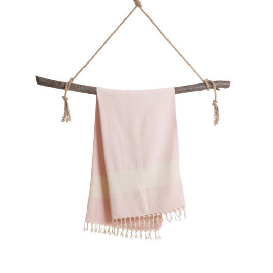 Weißes Hamamtuch Diamant von Samimi, weiches und saugfähiges Handtuch mit Diamantmuster, liegt flach auf weißem Hintergrund.