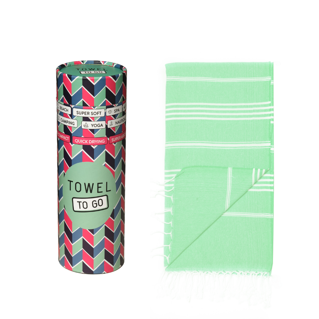 Beiges Towel To Go Hamamtuch aus 100 % recycelter Baumwolle, handliches Badetuch für unterwegs, umweltfreundlich und vielseitig.
